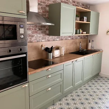 Maison Boheme Avec Bain Nordique Holiday home Ceyzerieu